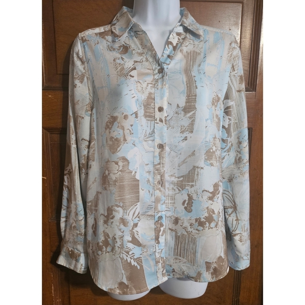 Chico's Patterned Rolled Tab Button Down Shirt